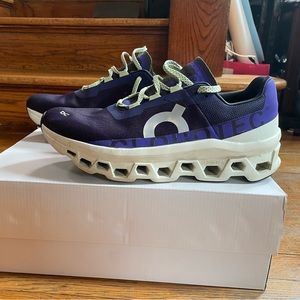 On Cloudmonster Men’s Size 10.5